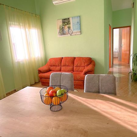 Apartments Martina Vodice Ngoại thất bức ảnh