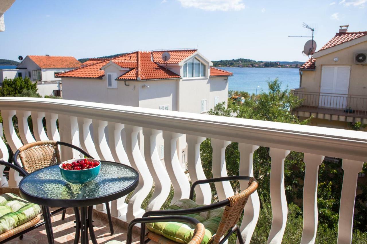 Apartments Martina Vodice Ngoại thất bức ảnh